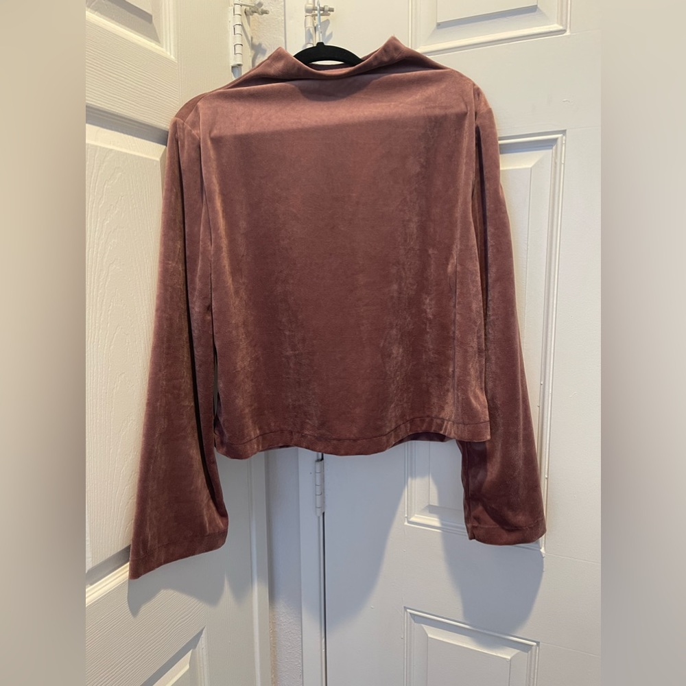 Joy Lab Active Wear Mock Neck Velour Pullover